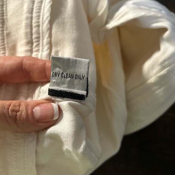 Women’s white Cache Shorts size 4 - Picture 5 of 5